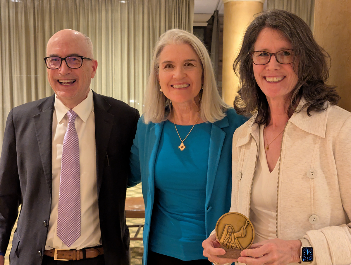 Image of FADICA's board chair, Michael Wolohan and FADICA President and CEO, Alexia Kelley with the St. Mary Magdalene Medal of Service recipient Anne Cullen Miller.